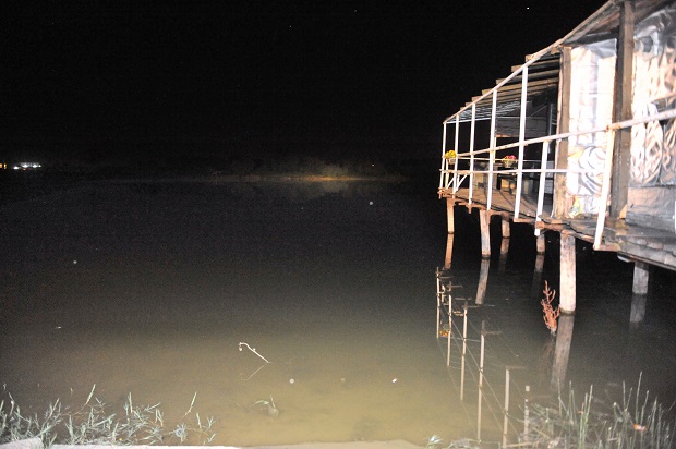 И даље траје потрага за телом утопљеног младића у Марковачком језеру